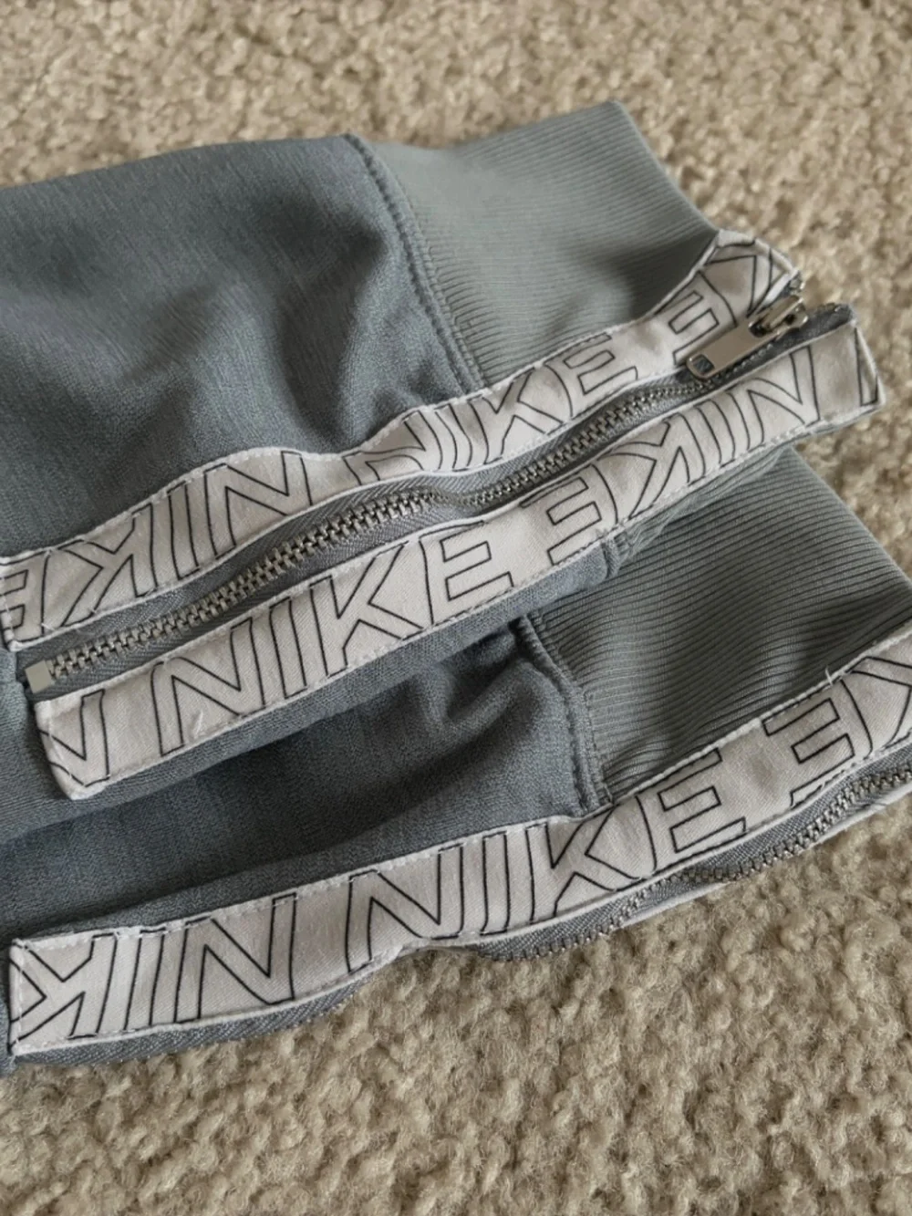 Nike Dri-Fit Joggers Fleece Sweatpants Grey Size Small